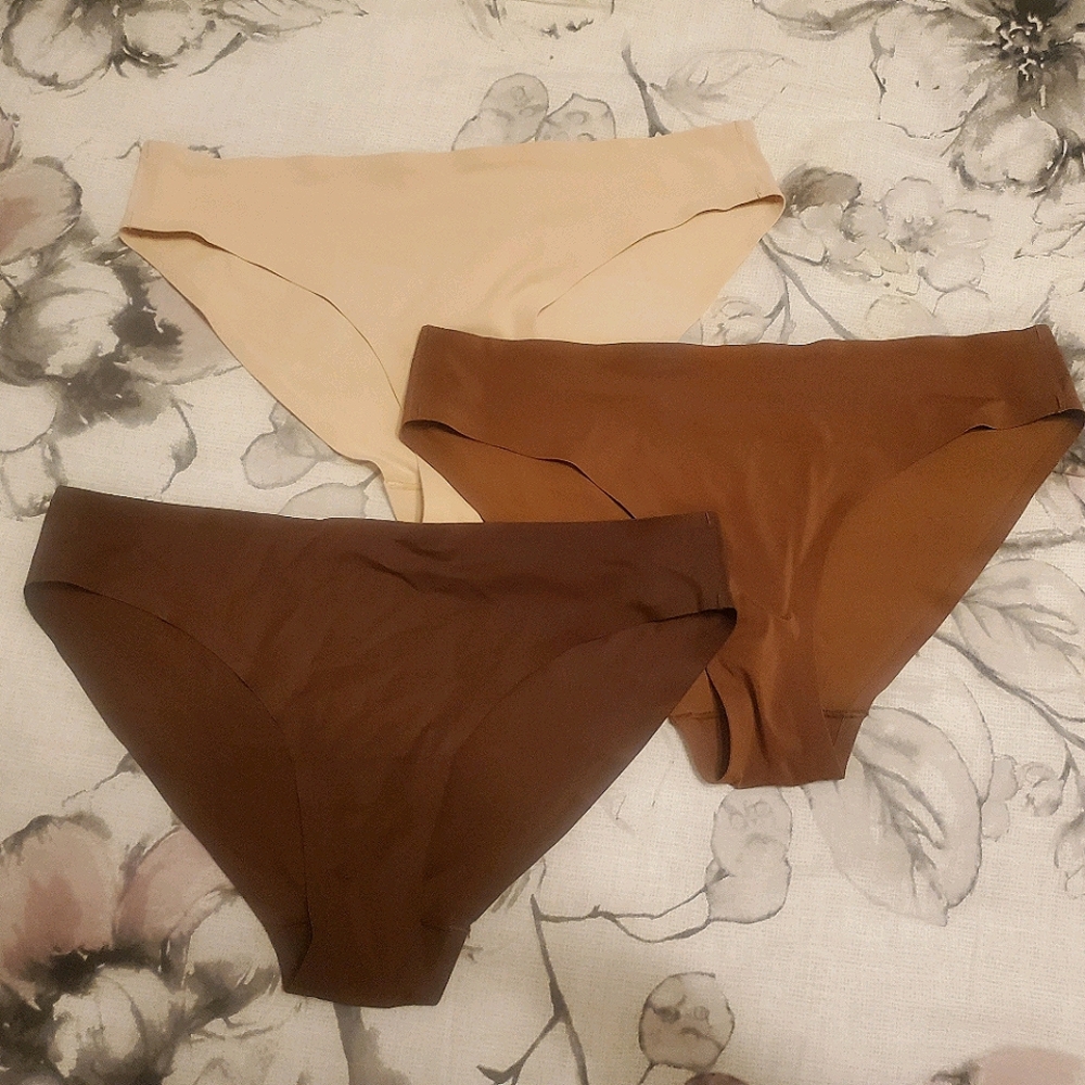 3pair nude microfiber bikini underwear NWOT